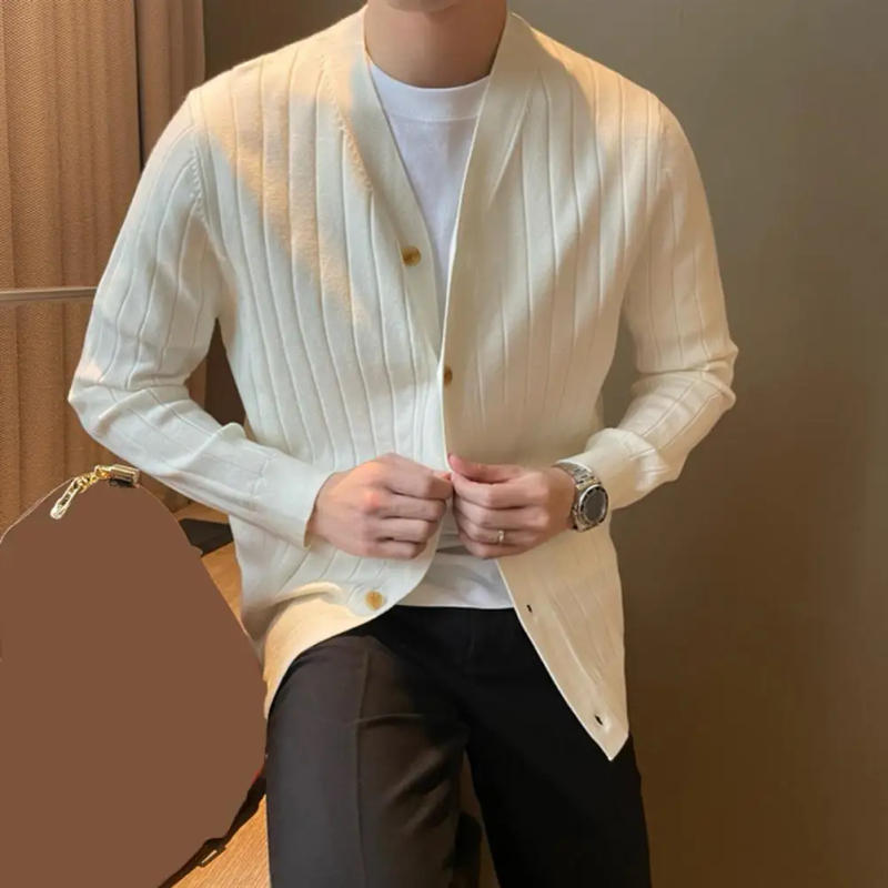 Description Picture 4 of itemV-neck Cardigan Sweater Men's V Neck Knitted Cardigan Sweater Coat for Fall Winter Thick Warm Windproof Long Sleeve Sweater Soft