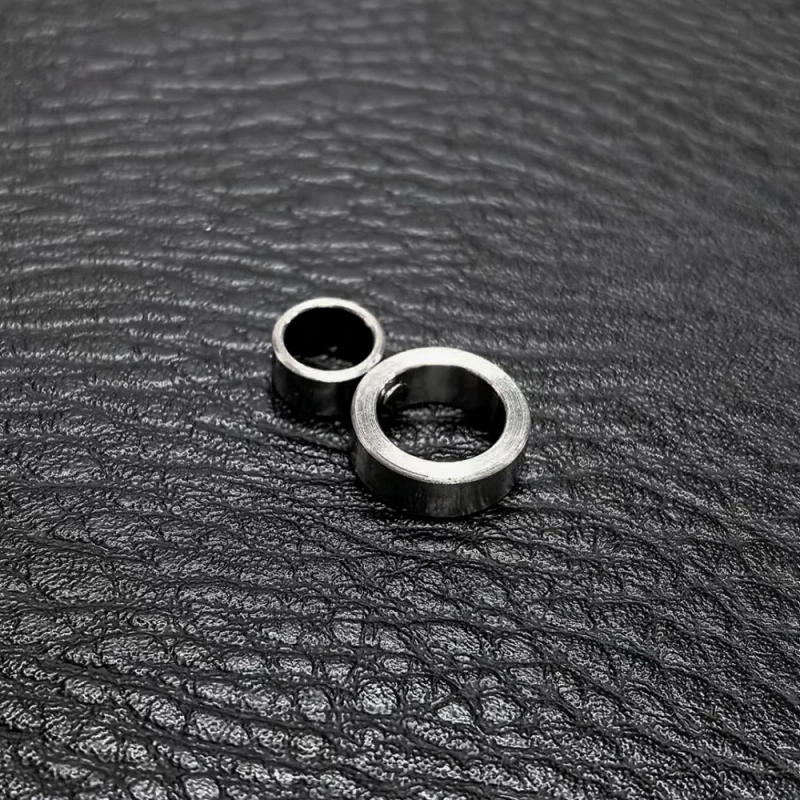 Description Picture 5 of item360 Degree Rotating Keychain Titanium Alloy Keyring EDC Tool DIY Multifunctional Outdoor Ring