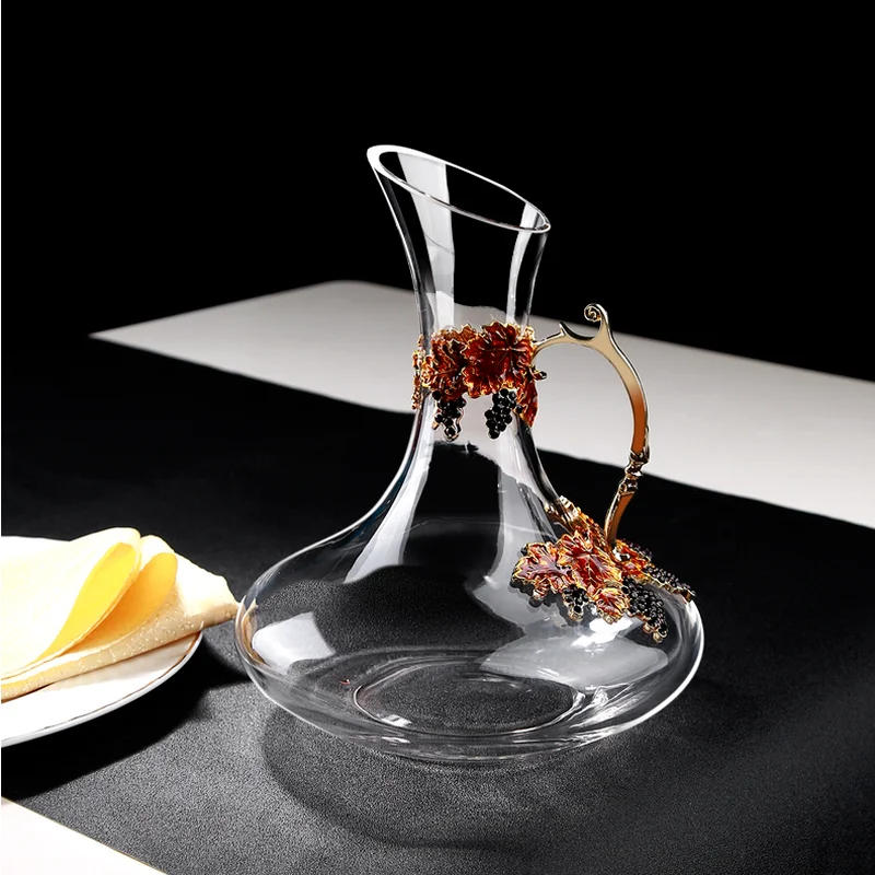 Description Picture 6 of itemCrystal Glass Pitcher Wine Decanter Wine Dispenser Flagon Glass Wine Bottle Hip Flasks Barware Wine Pot Bar Accessories Gift