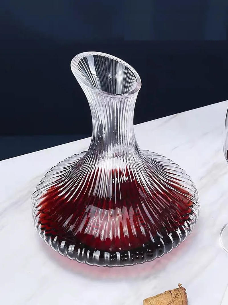 Description Picture 3 of itemHandmade Crystal Decanter, Bottle Jug, Pourer, Aerator for Family Bar, Red Wine Brandy Champagne Glasses, 1700ml