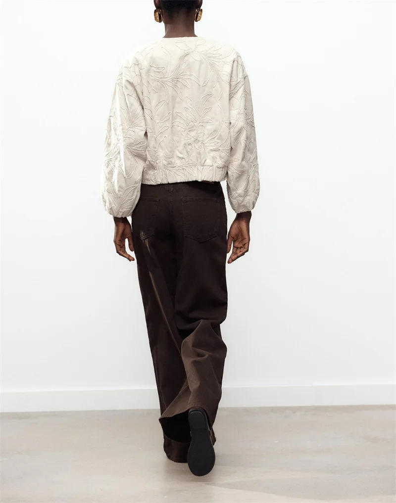 Description Picture 5 of itemWomen's Jacket New Summer 2025 White Long Sleeve Jacket Thick Rope Embroidery Design Casual Fashion Personality Versatile