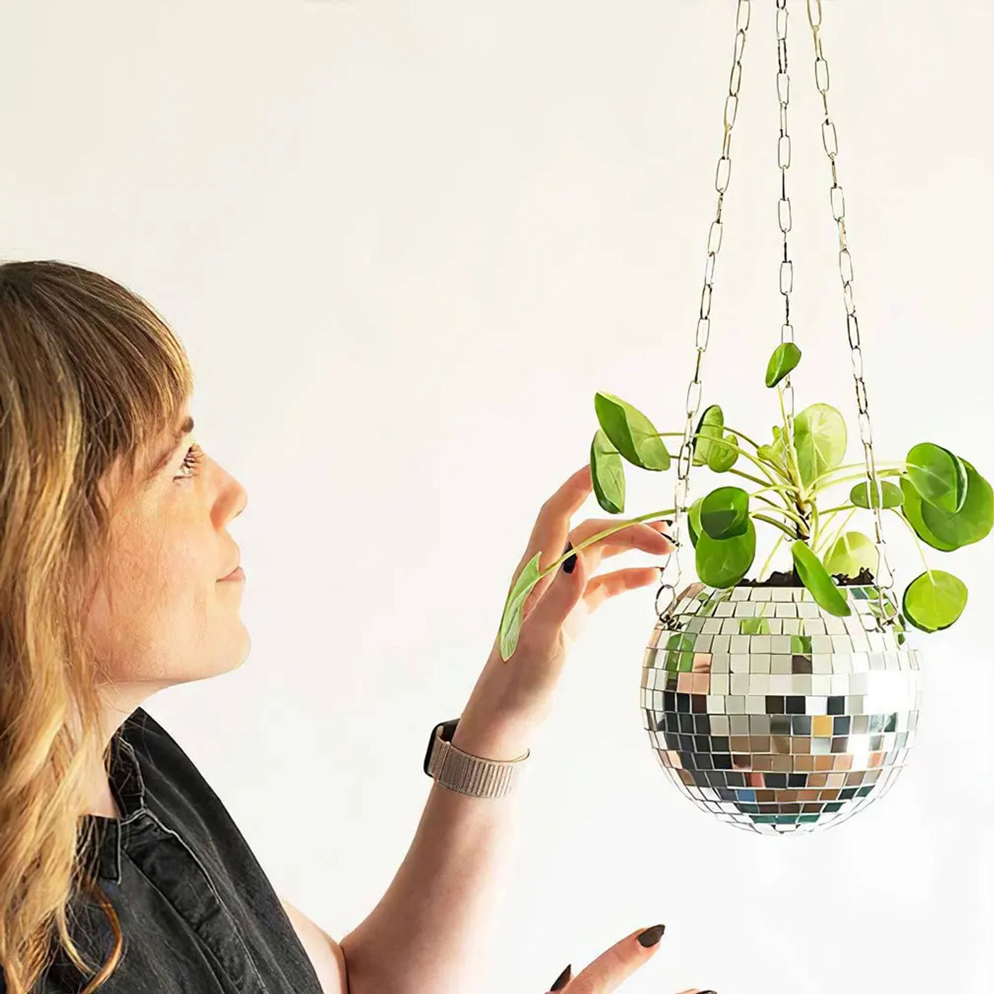 Description Picture 6 of item10CM Disco Ball Hanging Flower Pot Indoor Plants Bohemian Style Flower Planter Pots Rope Mirror Hanging Basket Garden Decor Vase