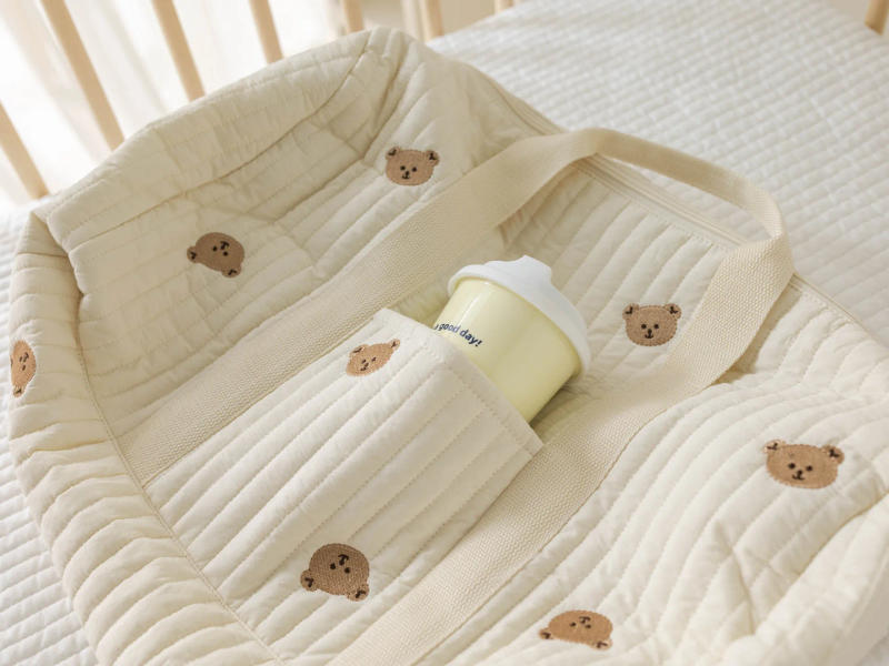 Description Picture 6 of itemLarge Mommy Bag Maternity Pack Baby Diaper Bag Stroller Nappy Organizer Portable Luggage Tote Bags Travel Changing Messenger Bag