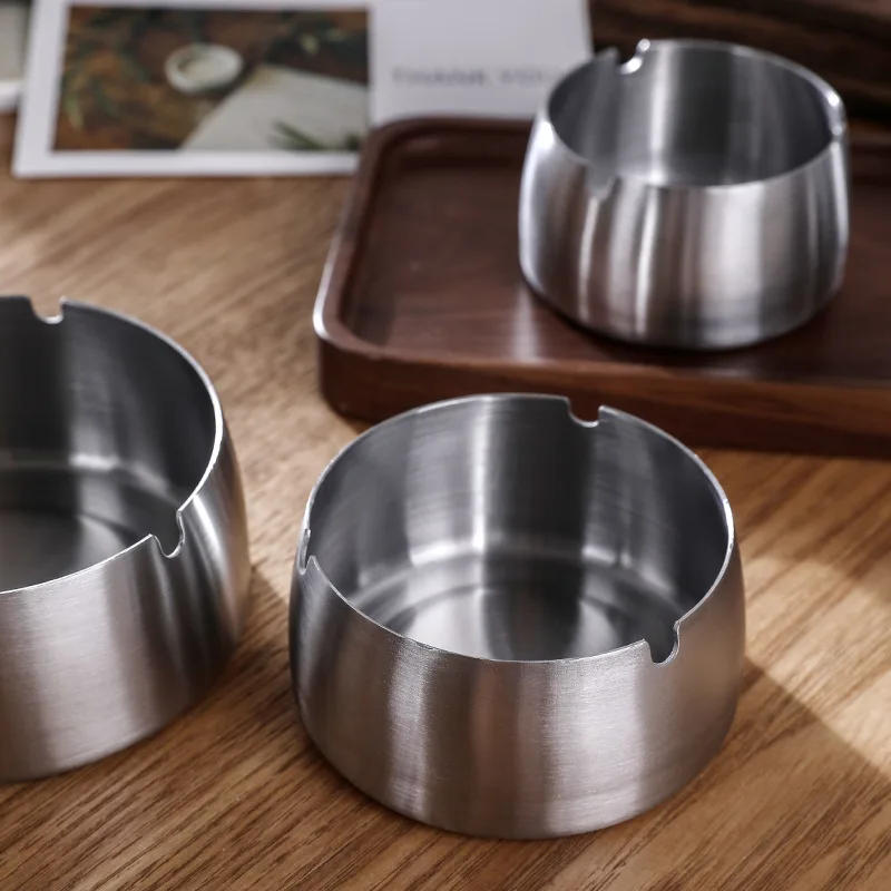 Description Picture 5 of itemSilver Stainless Steel Ashtray for Cigarettes, Round Windproof Ash Tray, Smoking Accessories, Personalized Logo for Promotion