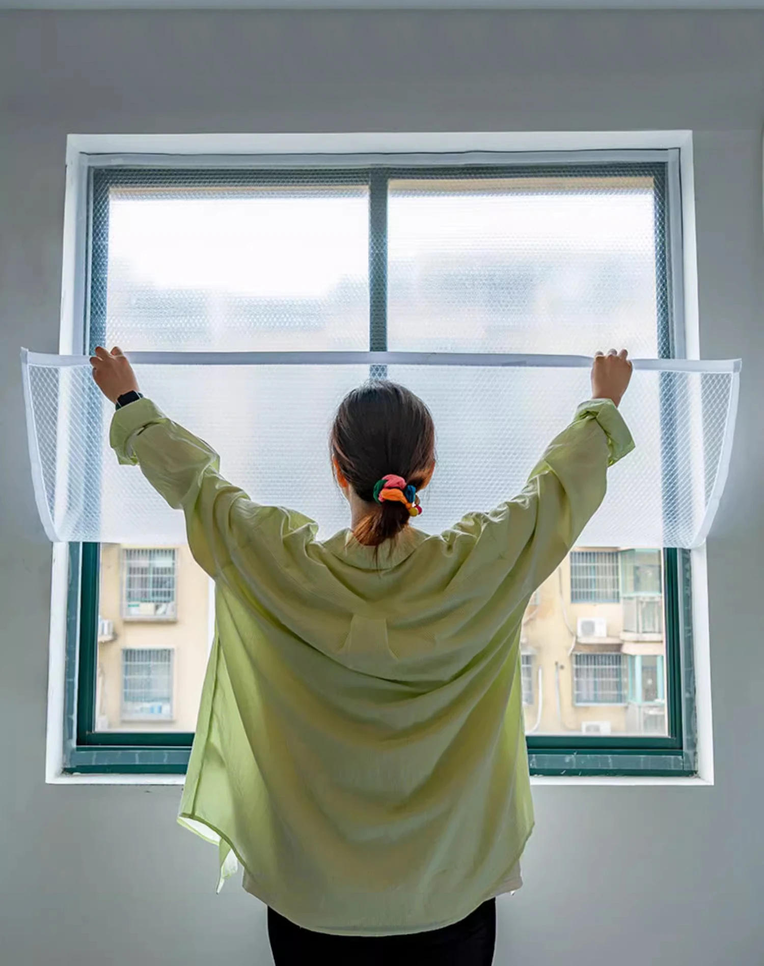 Description Picture 4 of itemWinter window windproof sealing window anti freezing moisture-proof thickening double-layer windproof cold insulation curtain