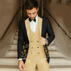 Fashion Casual Men Suits 3 Pieces Tailored Made Groom Wedding Tuxedo Slim Fit Best Man Blazer Vest Pants Tuxedo Male Clothing