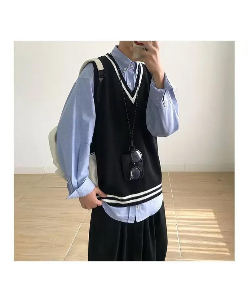 Description Picture 3 of itemWinter Loose-fit V-neck Sweater Vest Trendy Men's Shoulder Vest Versatile Autumn/winter Season Knitted Pullover