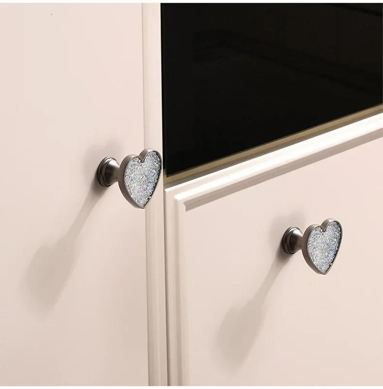 Description Picture 6 of itemModern Cabinet Handle Zinc Alloy Diamond Grey Furniture Handle Wardrobe Dresser Drawer Knobs Kitchen Cupboard S/96/128mm