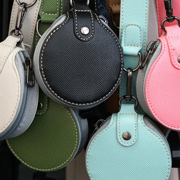 Slide 0243e2f3e60947f2bb444e77b2eae2a6