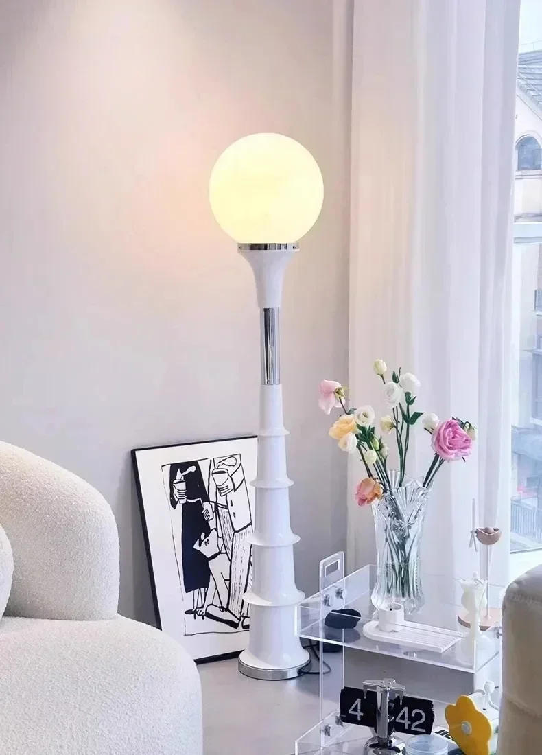 Description Picture 2 of itemDesigner Colorful Floor Lamp French Memphis Standing Light For Parlor Bedroom Indoor Decor Creative Child Room торшер напольный