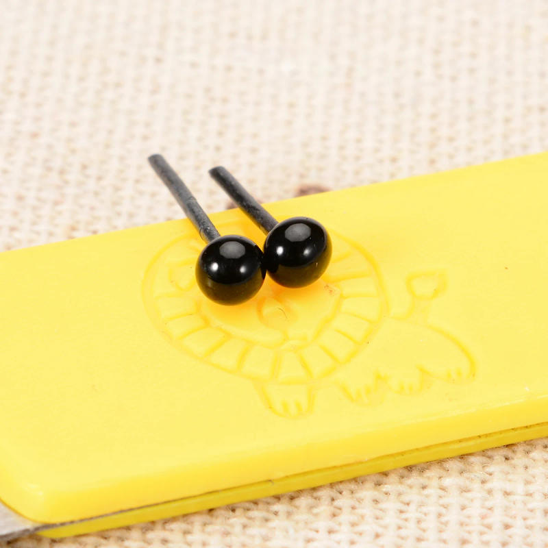 Description Picture 4 of item100pcs/set New Glass Eyes 2mm/3mm/4mm Needle Felting Animals Bears Rabbit Dog Dolls Animal Eyes for DIY Dolls Toy Accessories