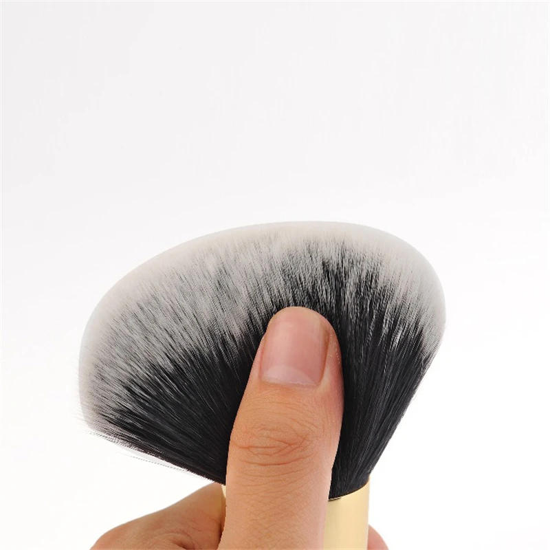 Description Picture 4 of itemLarge Size Makeup Brushes Powder Face Blush Brush Professional Bronzers Contour Cosmetic Brush Soft Foundation Makeup Tools
