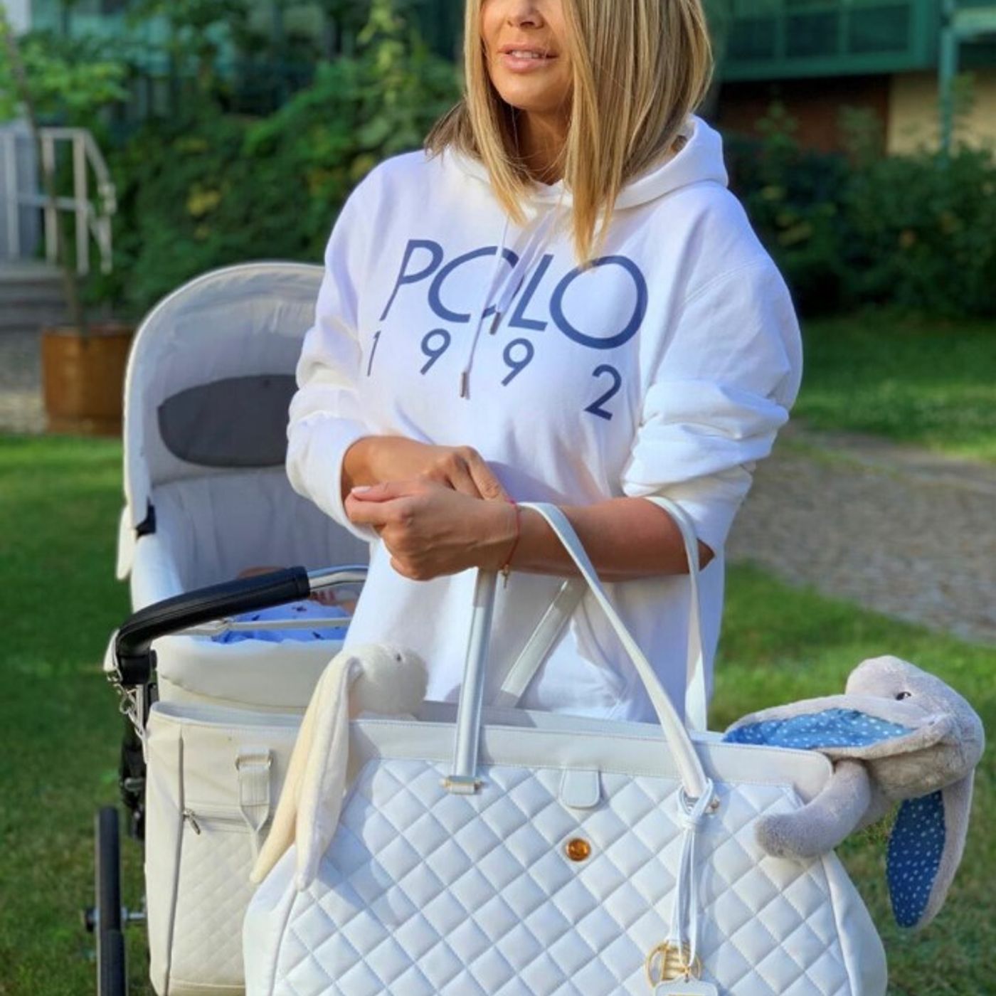 Slide cf213445c783484599c5ec533f6e9044