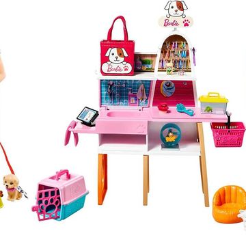 Barbie Pet Boutique Furniture Set complete with 4 animal figures and accessories