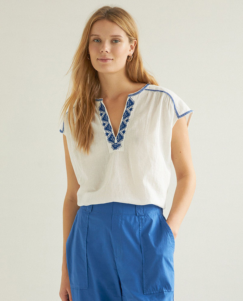 SLEEVELESS LINEN MAO-NECK SHIRT