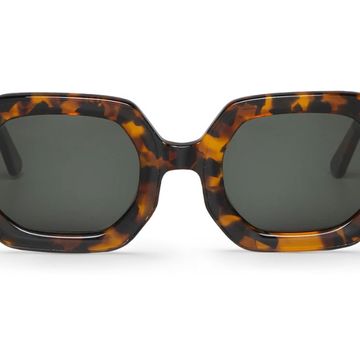 Sagene Cheetah Tortoise with Classical Lenses