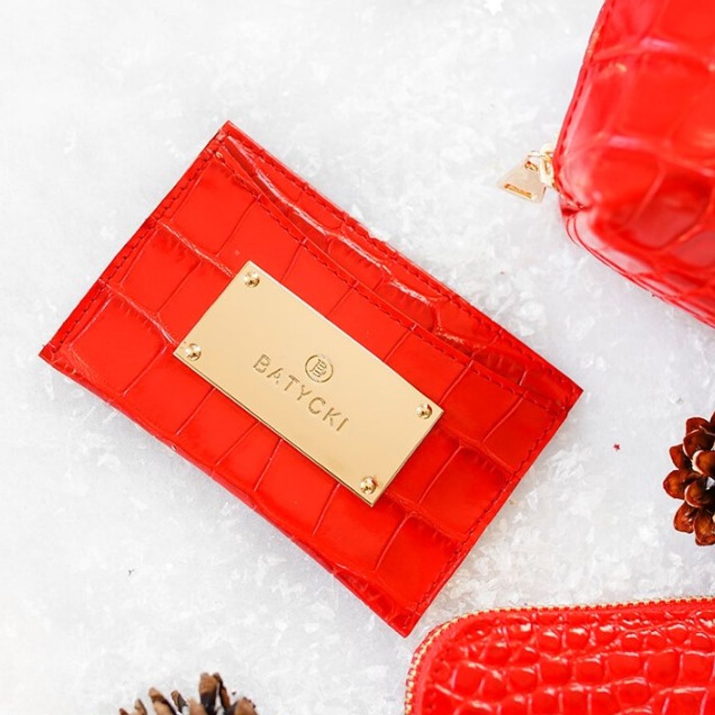 Slide 775e6798c470418da78d3e941564464f