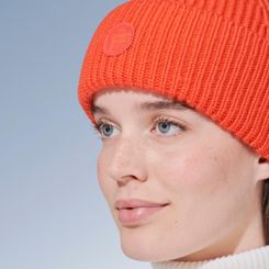 KNIT BEANIE