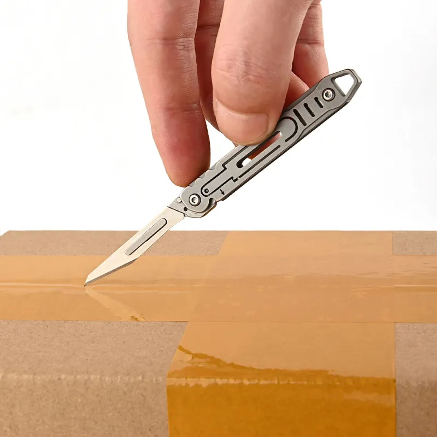 Description Picture 3 of itemMachinery Stainless Steel Folding Scalpel - Medical Folding Knife for EDC, 10pcs Replaceable Blades