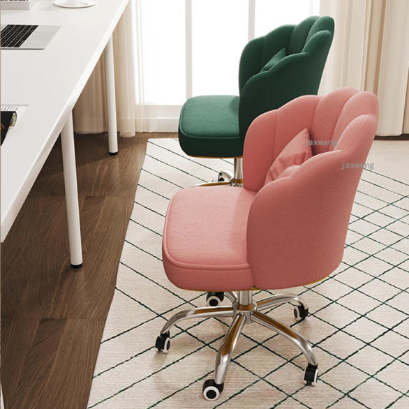 Slide bb1515b12d164455a98ef26ee86f55fd