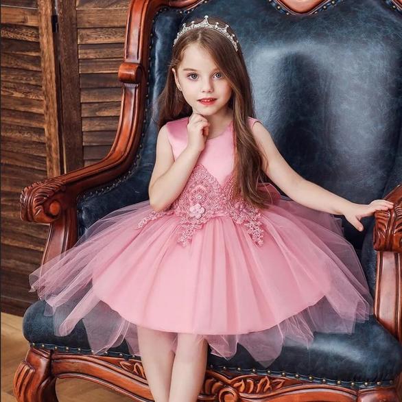 Slide 06bd3e0afef14ac6b14089e70e917f6e