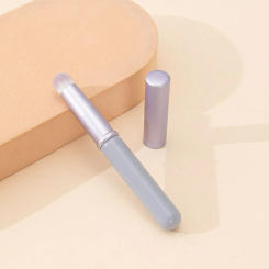 She Sheng recommends mini lip brush with cover portable Make-up artist's mini round head lipstick brush with short handle