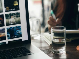 One-click product image zoom
