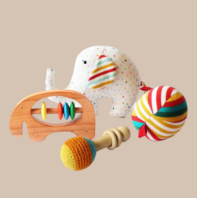 Shumee Wooden Rattle Set (Natural & Stained)