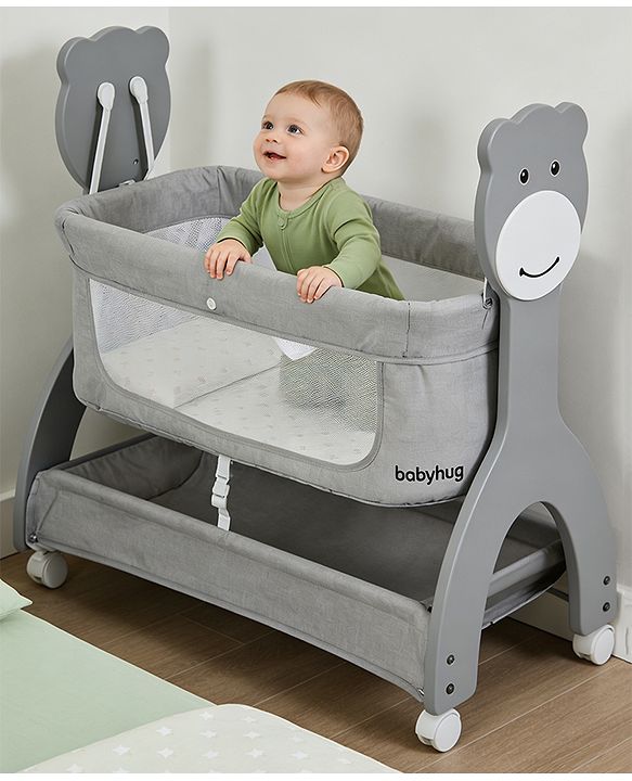 Babyhug Bedside Sleeper/Co-Sleeper with Mosquito Net