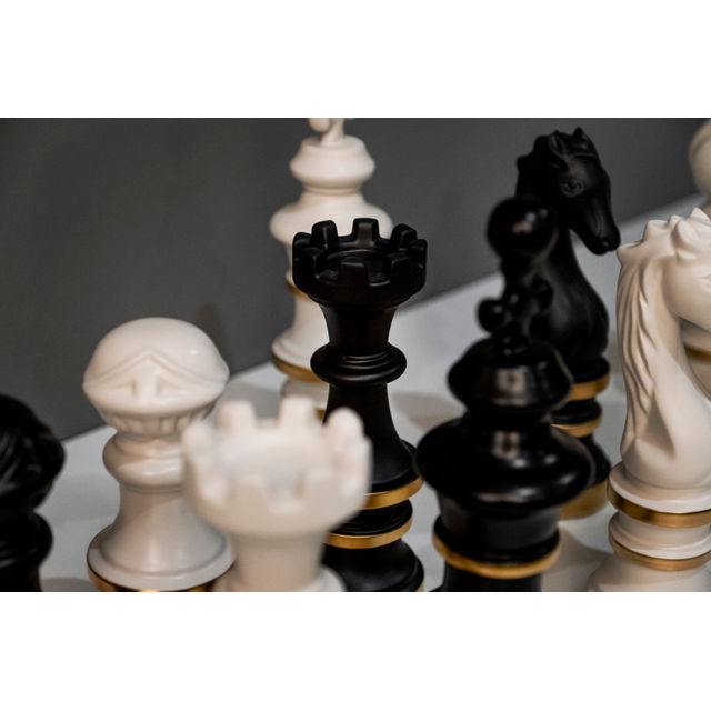 Chess Pieces Set/12