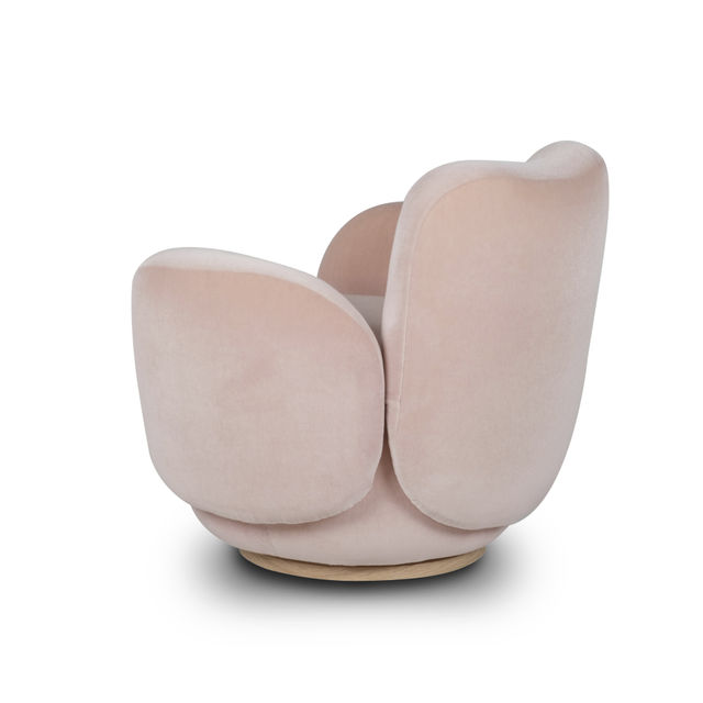 Conchula Lounge Chair