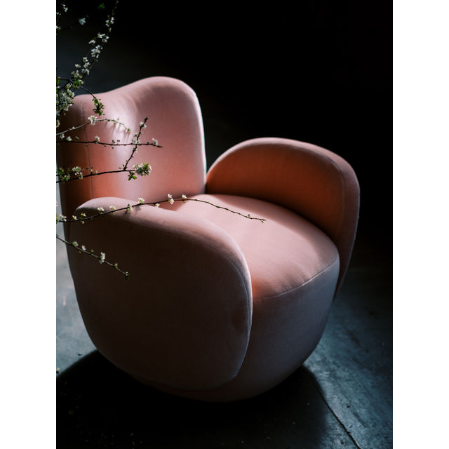 Conchula Lounge Chair