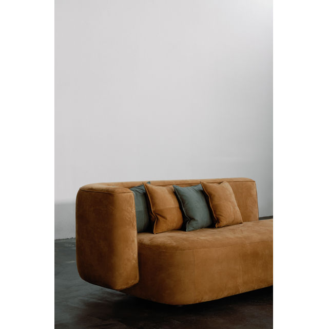 Galapinhos Leather Sofa, Caramel Nubuck