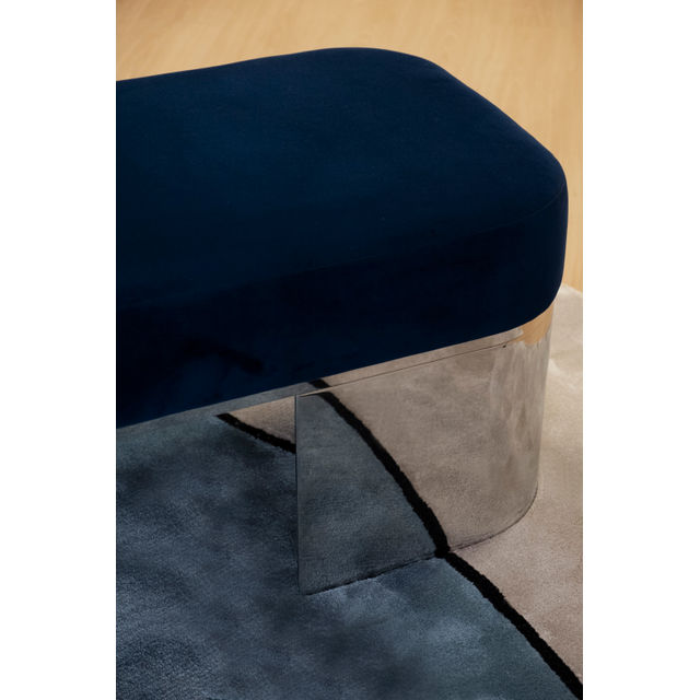 Abadia Bed Stool