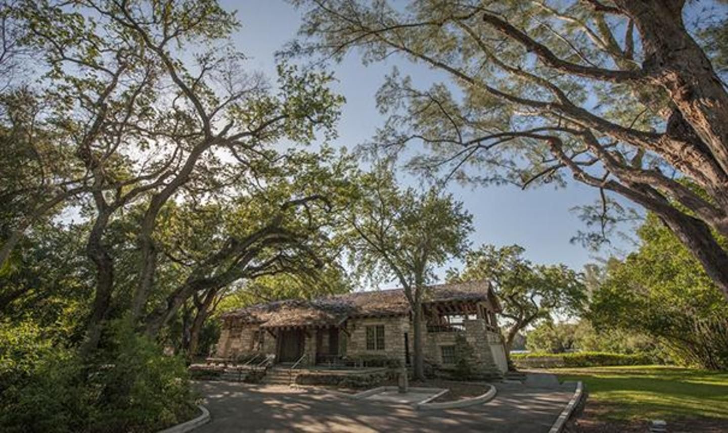 greynolds park shelter 3