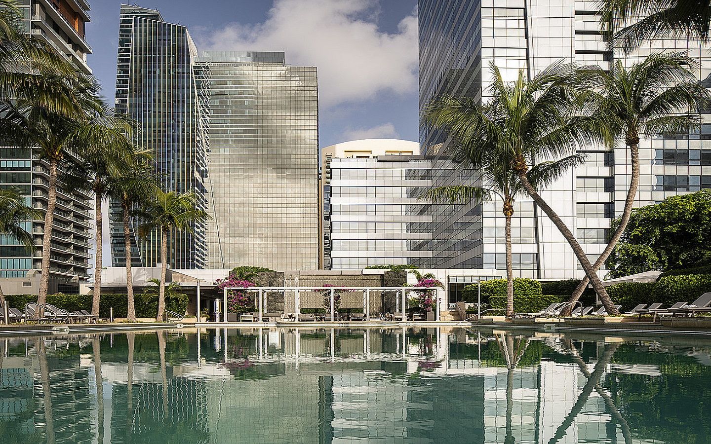 Four Seasons Hotel Miami