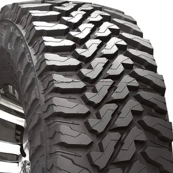 Grizzly Trucks Tire Detail Page