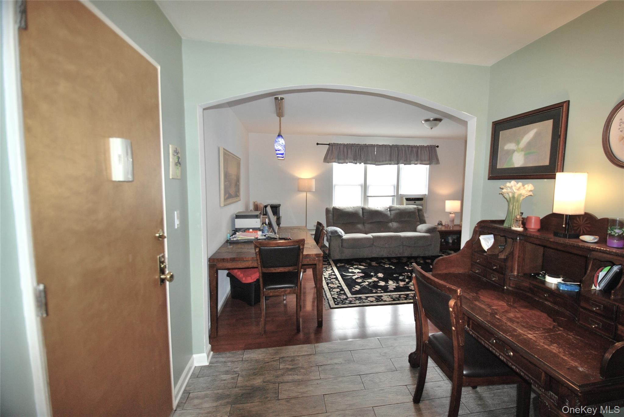 Listing photo