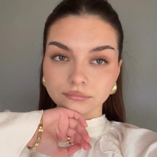 Simona Šestáková