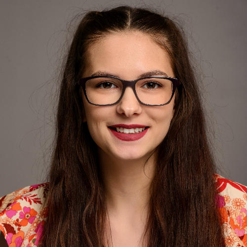 Paulína Ložiová