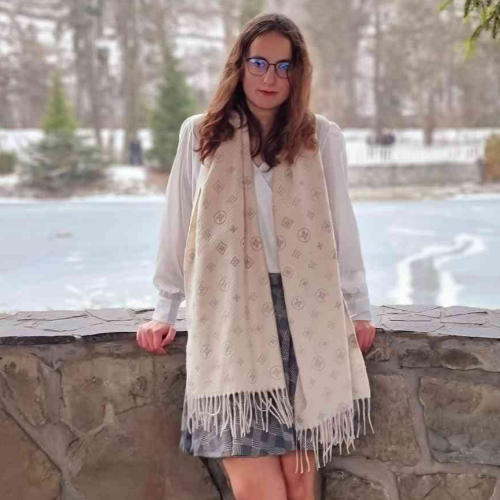 Olívia Papučíková
