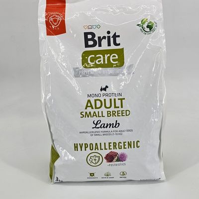 BRIT CARE PERRO ADULT SMALL BREED LAMB 3 KG