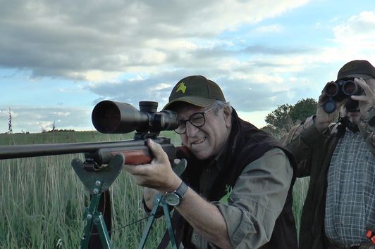 Der 1. Rehbock in Masuren erlegt! Bockjagd in Masuren - Polen