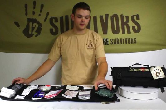12 Survivors First-Aid Rollup Kit | HD
