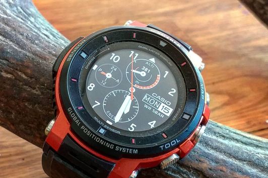 Smartwatch oder Outdoor Uhr? Casio WSD-F30