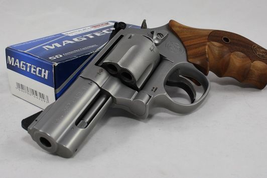 S&W 686 Security Special Revolver