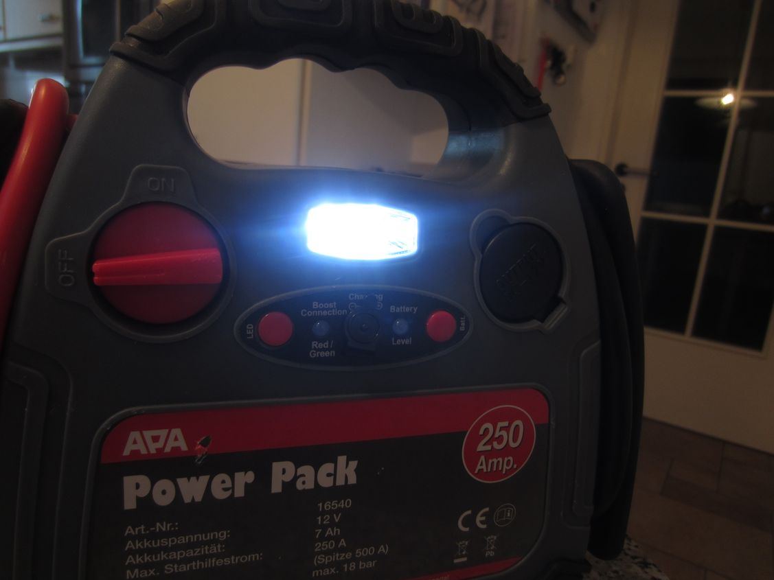 APA Energiestation Powerpack Max 500A Starthilfe (Kapazität: 7 Ah