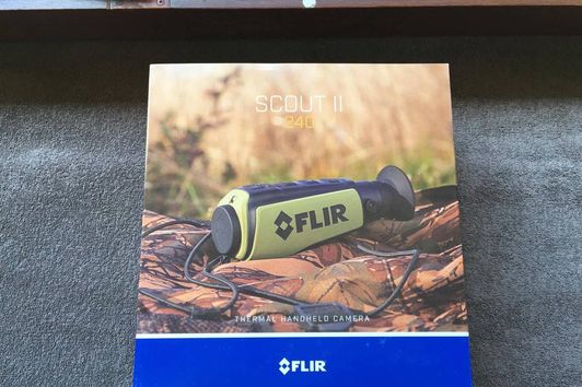 Unboxing und Erfahrungen mit der FLIR Scout II 240 Wärmebildkamera