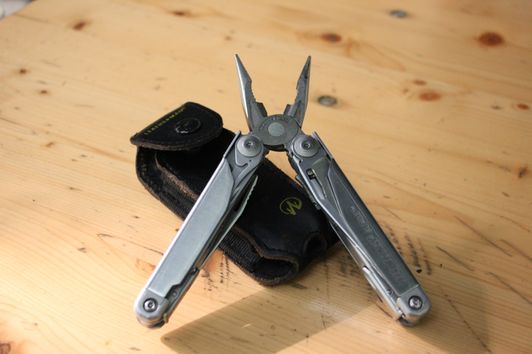 Leatherman Surge - Den Werkzeugkoffer immer dabei!