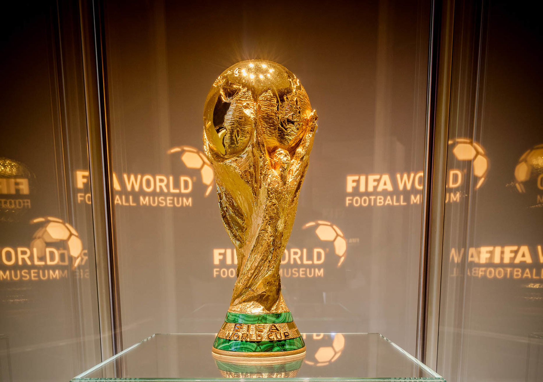 FIFA Museum on X: The FIFA World Cup Trophy has gone on another